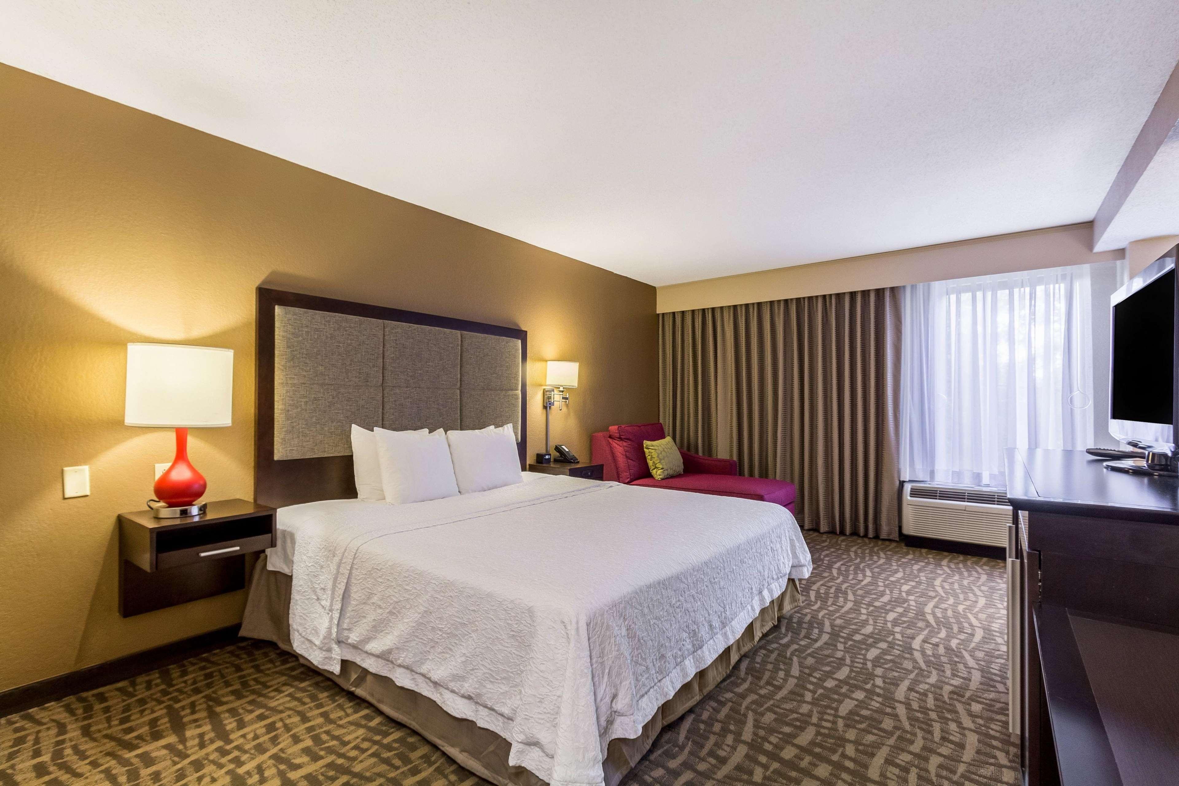 Hampton Inn Jackson Pearl Intrntl Airport Exterior photo