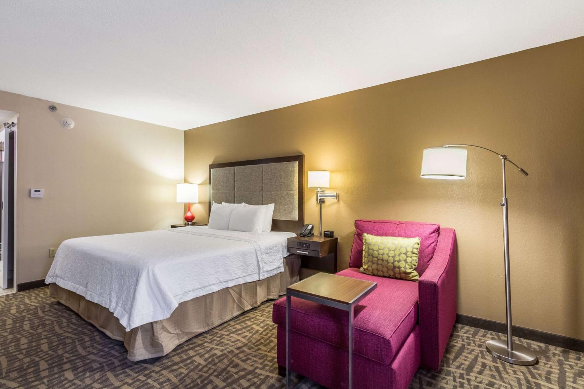Hampton Inn Jackson Pearl Intrntl Airport Exterior photo