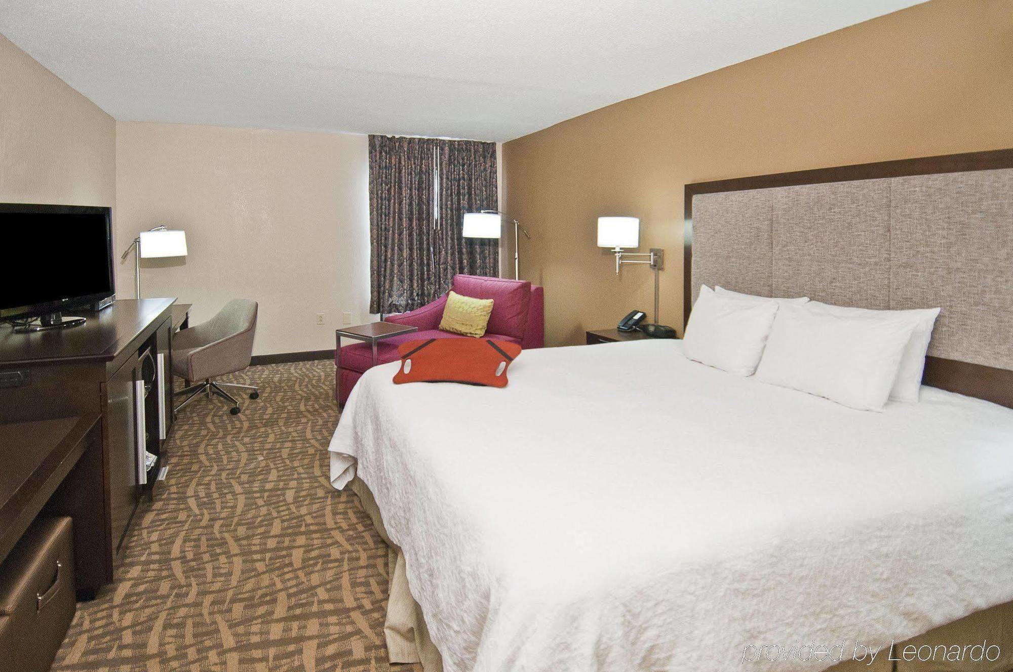 Hampton Inn Jackson Pearl Intrntl Airport Exterior photo