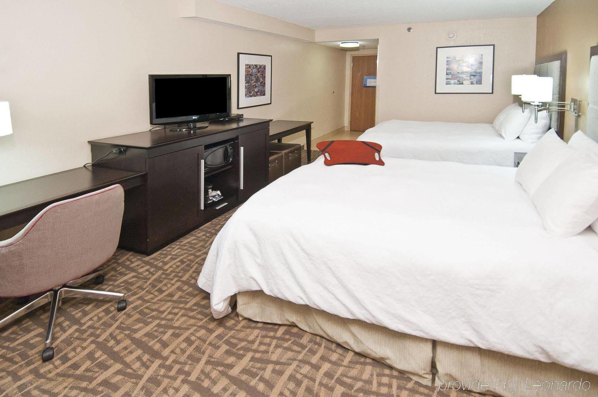 Hampton Inn Jackson Pearl Intrntl Airport Exterior photo